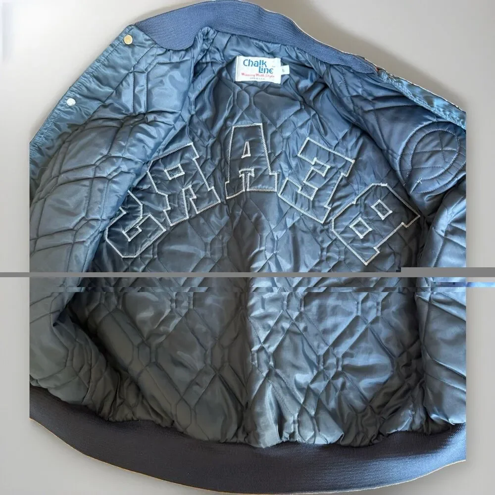 VTG 90s NFL CHICAGO BEARS CHALK LINE SATIN JACKET SPELL OUT MADE IN USA SIZE L